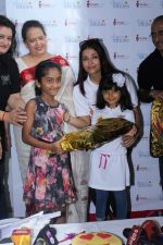 Aishwarya Rai Bachchan make late father_s birthday memorable with Day of Smile on 20th Nov 2017 (27)_5a13135f9ef52.JPG