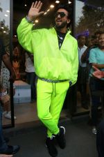 Ranveer Singh at the Launch Of Adidas OFDD Store on 21st Nov 2017 (17)_5a152a97c74a1.JPG