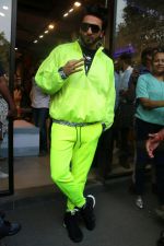 Ranveer Singh at the Launch Of Adidas OFDD Store on 21st Nov 2017 (20)_5a152a99ca27f.JPG