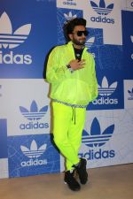 Ranveer Singh at the Launch Of Adidas OFDD Store on 21st Nov 2017 (73)_5a152ac5595a0.JPG