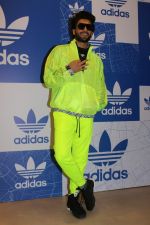 Ranveer Singh at the Launch Of Adidas OFDD Store on 21st Nov 2017 (76)_5a152ac86ac97.JPG
