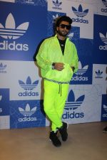 Ranveer Singh at the Launch Of Adidas OFDD Store on 21st Nov 2017 (82)_5a152ad0a1641.JPG