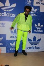 Ranveer Singh at the Launch Of Adidas OFDD Store on 21st Nov 2017 (87)_5a152ad59741a.JPG