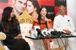  Sunny Leone makes a grand appearance at the K-Lounge store in Borivali on 28th Nov 2017 (14)_5a1e266ef0edb.jpg