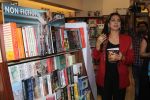 Juhi Chawla at the Launch Of Book Bheem on 30th Nov 2017 (27)_5a20cca6ca570.JPG