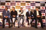 Saif Ali KHan at the launch of Press conference of T20 Mumbai League on 7th Dec 2017 (16)_5a2a235859077.JPG
