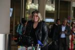 Mia Michaels Spotted At Airport on 8th Dec 2017 (4)_5a2be4ba4281b.JPG