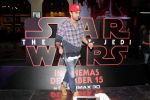 Ranbir Kapoor at the Red Carpet Premiere Of 2017_s Most Awaited Hollywood Film Disney Star War on 13th Dec 2017 (33)_5a3241f413e10.jpg
