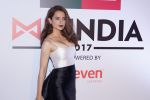 Kangana Ranaut at the Red Carpet Of Peter England Mr. India Finale on 14th Dec 2017 (85)_5a337cd0606c9.JPG