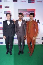 at the Red Carpet Of Peter England Mr. India Finale on 14th Dec 2017 (14)_5a337923d9112.JPG