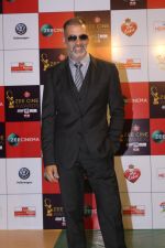 Akshay Kumar at the Red Carpet Event Of Zee Cine Awards 2018 on 19th Dec 2017 (287)_5a3a0b14a0b81.JPG