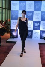 Model At lakme Fashion Week Models Audition on 20th Dec 2017(99)_5a3cdc9e4a7d3.JPG