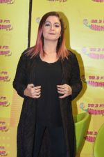 Pooja Bhatt at an interview for Their New Radio Show Bhatt Naturally on 20th Dec 2017 (29)_5a3cdd2880c63.JPG