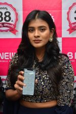 Heba Patel launch B New Mobile store at Chirala on 31st Dec 2017 (54)_5a4b27d6be324.JPG