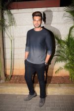 Karan Kundra at the Screening Of 1921 in The View on 11th Jan 2018 (46)_5a5858fbe0477.JPG