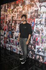 Himesh Reshammiya at the Launch Of Dabboo Ratnani Calendar 2018 on 17th Jan 2018 (138)_5a6047293546f.jpg