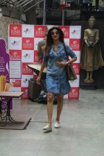 Shilpa Shetty spotted at IOSIS Spa,Bandra on 20th Jan 2018 (3)_5a6591932d5fc.JPG