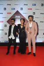 Taapsee Pannu, Saqib Saleem at the Red Carpet Of Ht Most Stylish Awards 2018 on 24th Jan 2018 (31)_5a69e97263335.jpg