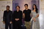 Ishaan Khatter, Malavika Mohanan, Majid Majidi, A R Rahman at the Trailer launch of film Beyond the Clouds on 29th Jan 2018 (24)_5a6ff1787c60b.jpg