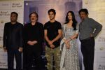 Ishaan Khatter, Malavika Mohanan, Majid Majidi, A R Rahman at the Trailer launch of film Beyond the Clouds on 29th Jan 2018 (28)_5a6ff211b8b36.jpg