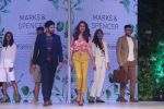 Esha Gupta, Ali Fazal at Marks & Spencer spring summer collection launch at Fourseasons mumbai on 8th Feb 2018 (4)_5a7d43b627913.jpg