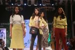 at Marks & Spencer spring summer collection launch at Fourseasons mumbai on 8th Feb 2018 (8)_5a7d439e85280.jpg