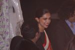 Deepika Padukone at Red Carpet Of Volare Awards 2018 on 9th Feb 2018 (27)_5a7e9995a2390.JPG