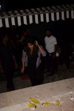Chitrangada Singh Spotted At Tip & Toe Nail Spa At Bandra on 15th Feb 2018 (2)_5a858f6f3a08b.JPG