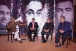 Randhir Kapoor, Rishi Kapoor, Rajiv Kapoor at The Raj Kapoor Awards For Excellence In Entertainment on 14th Feb 2018 (28)_5a8599988d029.jpg