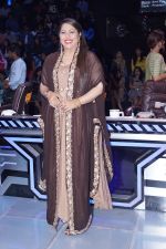Geeta Kapoor on the Sets Of Super Dancer Chapter 2 on 19th Feb 2018 (152)_5a8bde94ded5b.jpg