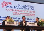 Shahrukh Khan attends the Media shaping the future & entertainment in Magnetic Maharshtra in bkc Mumbai on 20th Feb 2018 (15)_5a8d35f255ae7.jpg