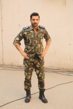 John Abraham during the promotional shoot for the film Parmanu at Mehboob studio, Bandra (13)_5a98359a5eb5a.JPG