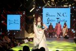 Rashmi Desai at Caring With Style Abu Jani Sandeep Khosla & Shaina NC Fashion Show To Raise Funds For Cancer Patient Aid Association (27)_5a981411af1ae.jpg