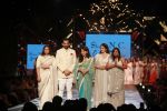 Sagarika Ghatge, Zaheer Khan at Caring With Style Abu Jani Sandeep Khosla & Shaina NC Fashion Show To Raise Funds For Cancer Patient Aid Association (59)_5a9814282e836.jpg