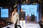 at Caring With Style Abu Jani Sandeep Khosla & Shaina NC Fashion Show To Raise Funds For Cancer Patient Aid Association (46)_5a9814604e57a.jpg