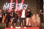 Neha Kakkar at Hate story 4 music concert at R city mall ghatkopar, mumbai on 4th March 2018 (27)_5a9cea8f897b0.jpg