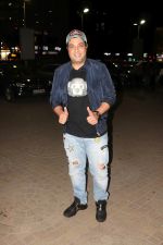 Varun Sharma at the Special Screening Of Film Dil Junglee Hosted By Saqib Saleem on 9th March 2018 (38)_5aa381dcc1114.jpg