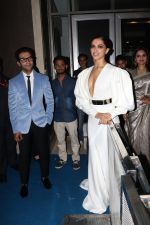 Deepika Padukone at Hello Hall of Fame Awards in st regis in mumbai on 12th March 2018 (103)_5aa773642bfc0.JPG