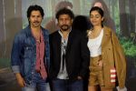 Varun Dhawan, Banita Sandhu, Shoojit Sircar at the Trailer launch of film October in pvr juhu, mumbai on 12th March 2018 (19)_5aa77973653d5.JPG