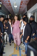 Shilpa Shetty Launches Her Makeup Artists Make Up Academy on 19th March 2018 (2)_5ab0bd0668688.JPG