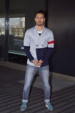 Tiger Shroff Spotted At Nadiadwala Office Promoting Baaghi 2 on 21st March 2018 (4)_5ab343fc0c5d4.JPG