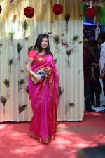 Alka Yagnik at The auspicious occasion of Annaprasanna on 22nd March 2018 (26)_5ab49df280325.jpg