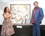 Shatrughan Sinha Inaugurates The Art Exhibition Of Sangeeta Babani At Jehangir Art Gallery on 4th April 2018 (16)_5ac5cf39883d7.jpg