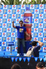 Ranbir Kapoor Launches The New Pepsi Campaign _Kyun Sookhe Sookhe Hi_ on 6th April 2018 (33)_5ac991ff9a89e.JPG