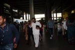 Saif Ali Khan Return From Jodhpur Spotted At Airport on 6th April 2018 (7)_5ac9920674093.JPG
