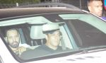 Salman Khan waves out to his fans post his return after getting bail in the poaching case on 7th April 2018 (2)_5ac9acdf7d985.jpg