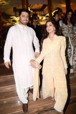 Sonali Bendre attend a wedding reception at The Club andheri in mumbai on 22nd April 2018  (4)_5ae074f71304c.jpg