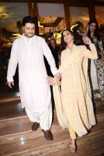 Sonali Bendre attend a wedding reception at The Club andheri in mumbai on 22nd April 2018  (5)_5ae074fa91316.jpg
