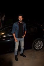 Kartik Aaryan snapped at Grandmama�s All Day Cafe on 28th April 2018 (1)_5ae567949992d.JPG