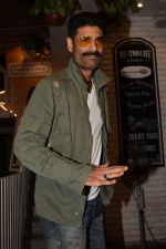 Sikander Kher snapped at Grandmama�s All Day Cafe on 28th April 2018 (11)_5ae5674cd2b62.JPG